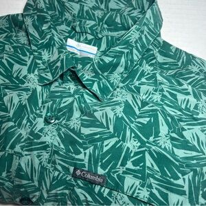 Columbia Mens Green Palm Tree Print Button Front Hawaiian Shirt Size L